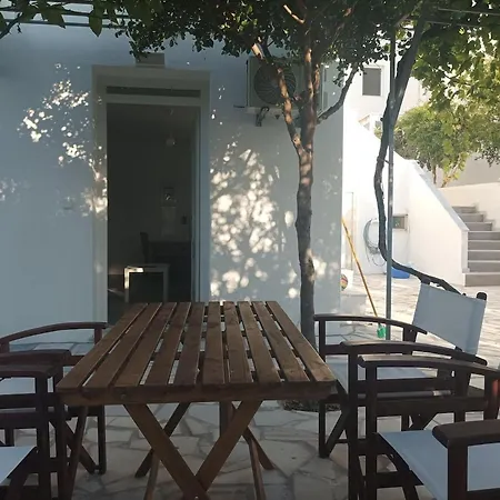 Lemon Tree 1 Parikia (Paros)