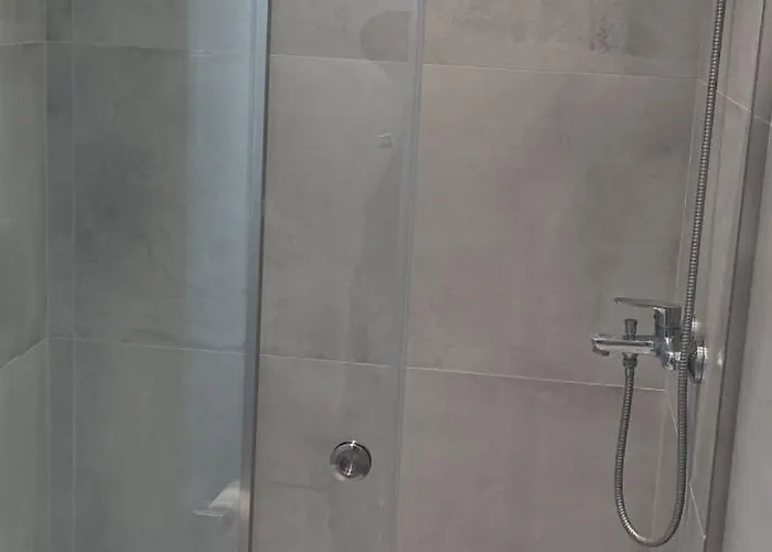 Lemon Tree 1 * Parikia (Paros)